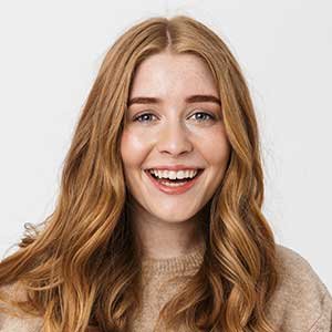 Alina Julian